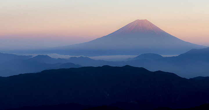 鲁山山行尾联赏析，（通用2篇）(图1)